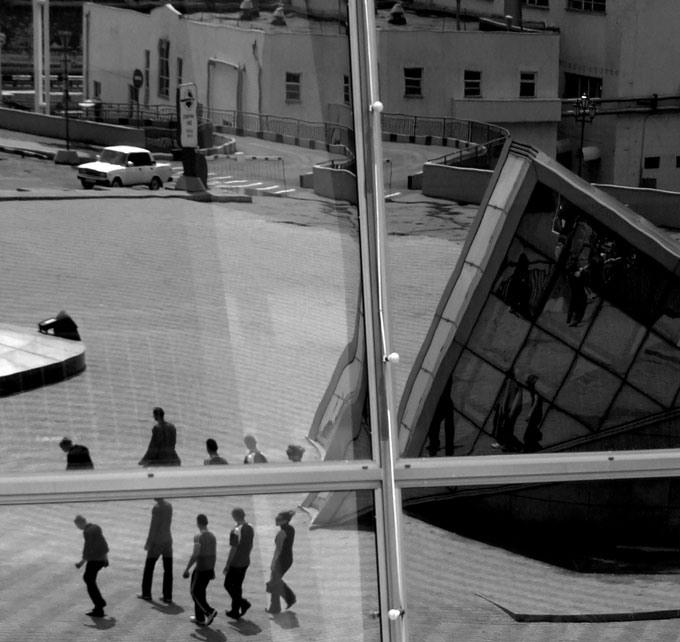 ***
---------
 (  ,      )