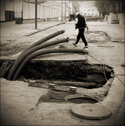 .
---------
 (  ,      )