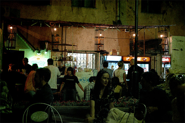  
---------
 (  ,      )