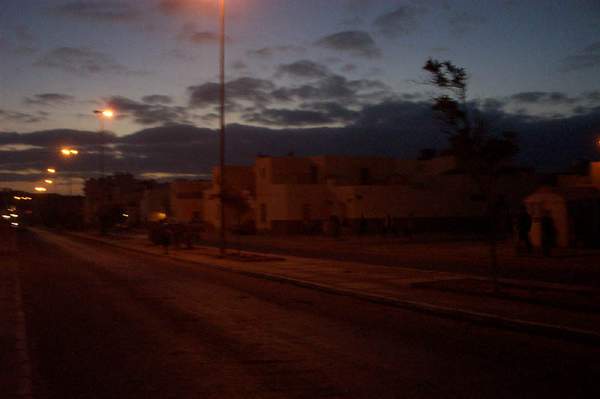 Laayoune by night
---------
 (  ,      )