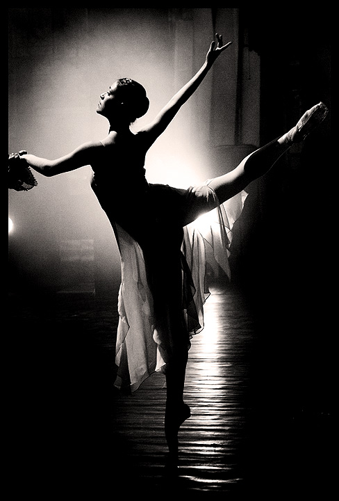 ........
---------
 (  ,      )