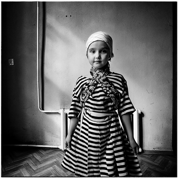 [ ]
---------
 (  ,      )