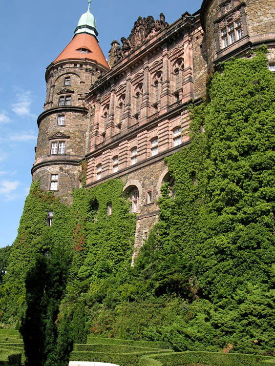  /Książ castle
---------
 (  ,      )