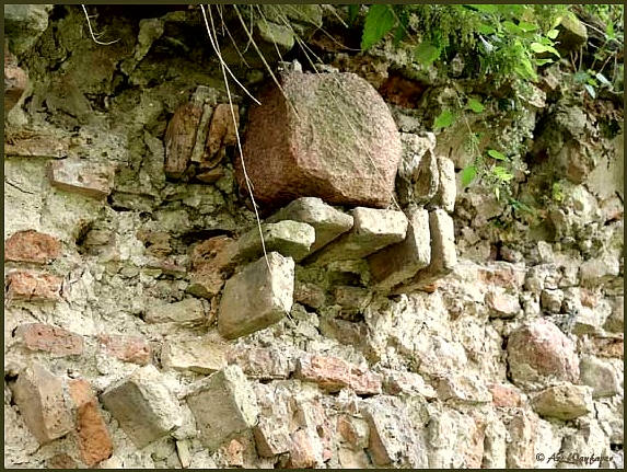 Stone on the wall
---------
 (  ,      )