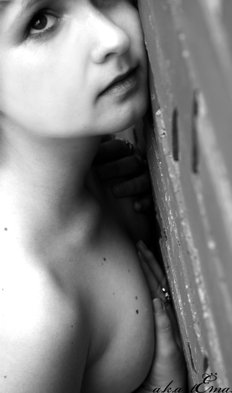 ***
---------
 (  ,      )