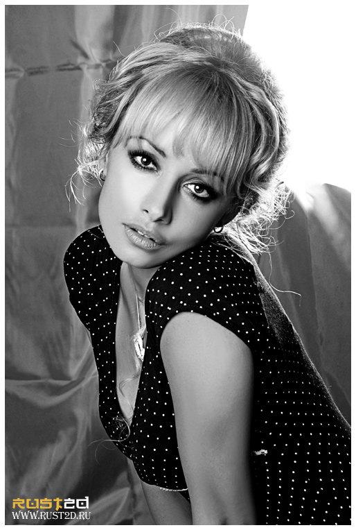 Natalie
---------
 (  ,      )