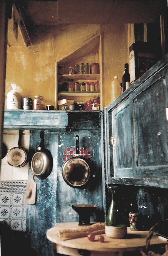  
---------
 (  ,      )