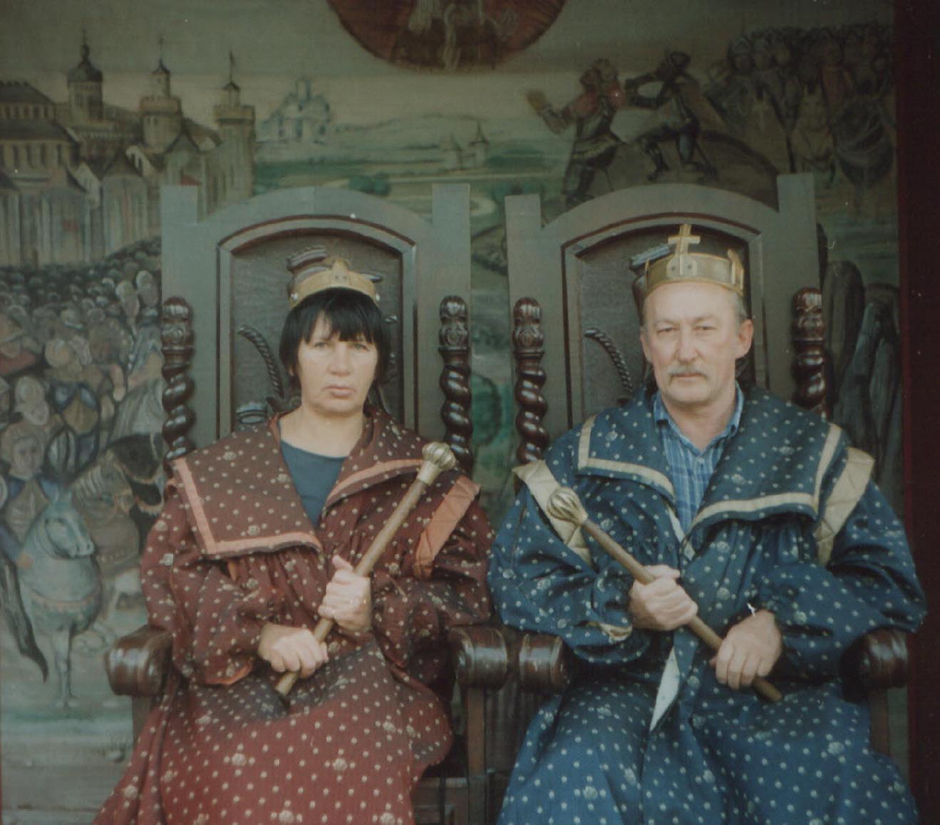 , , ,  ...
---------
 (  ,      )