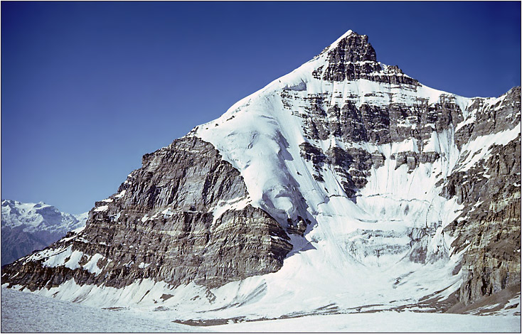 Pamir (27) 1983
---------
 (  ,      )