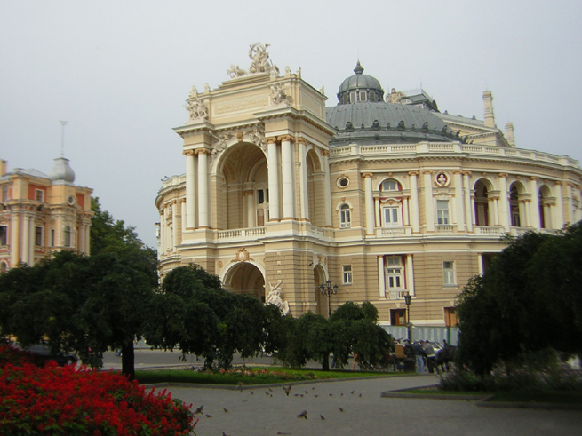 Видео Одесский Оперный Театр