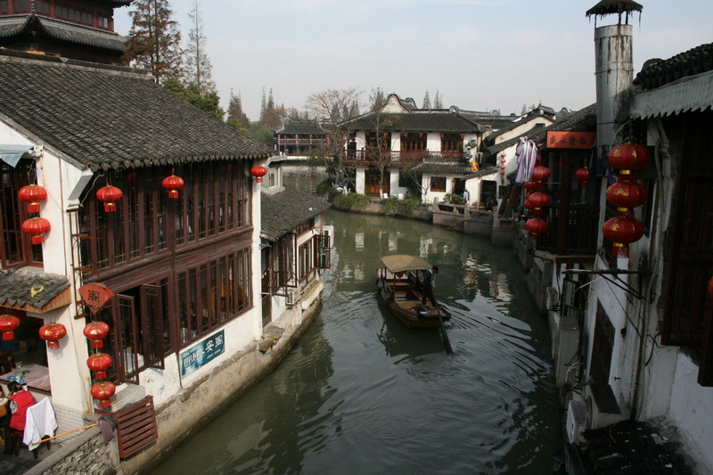  Zhujiajiao
---------
 (  ,      )