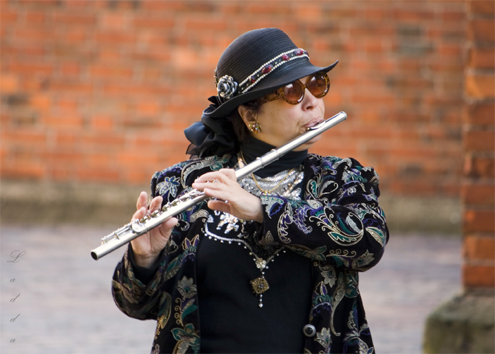 [ ]
---------
 (  ,      )