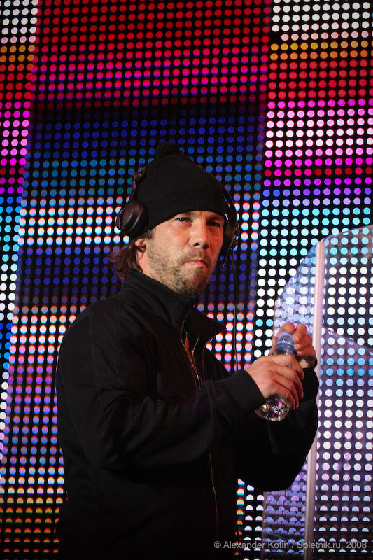 Jamiroquai in Moscow - I
---------
 (  ,      )