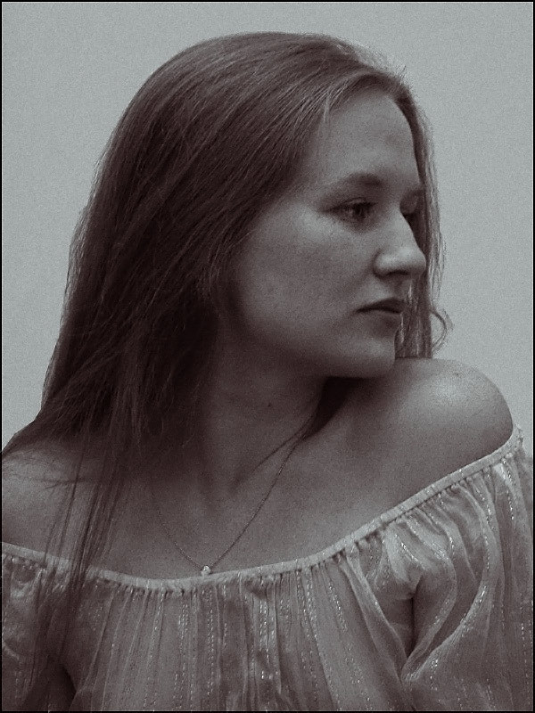 [��� ��������]
---------
 (�������� �� �����������, ����� ������� ��� � ������ �����)