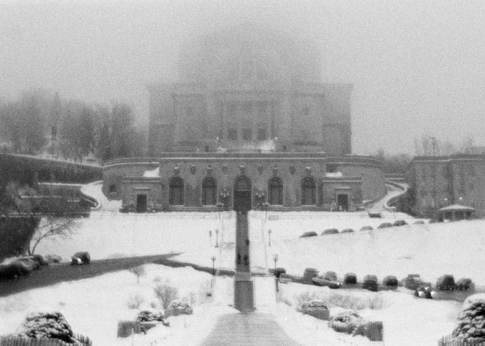 Saint Joseph's Oratory
---------
 (  ,      )