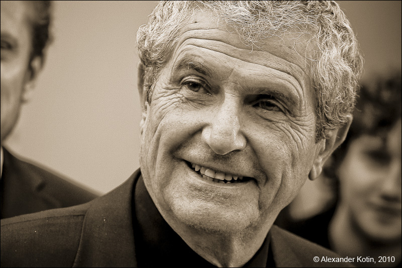 Claude Lelouch
---------
 (  ,      )