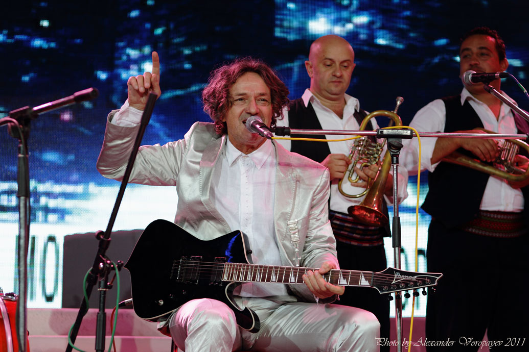 Goran Bregovic
---------
 (  ,      )