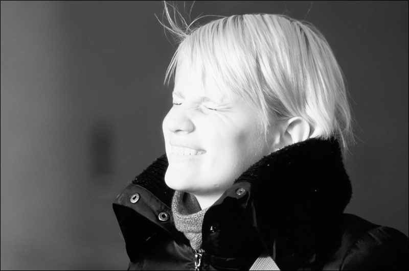    :)
---------
 (  ,      )