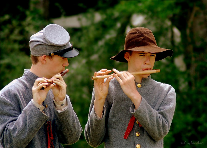  
---------
 (  ,      )