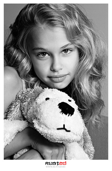 Little Princess
---------
 (  ,      )
