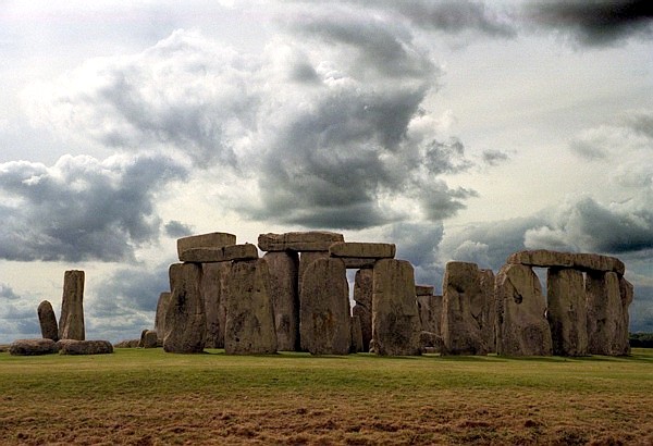 Stonehenge
---------
 (  ,      )