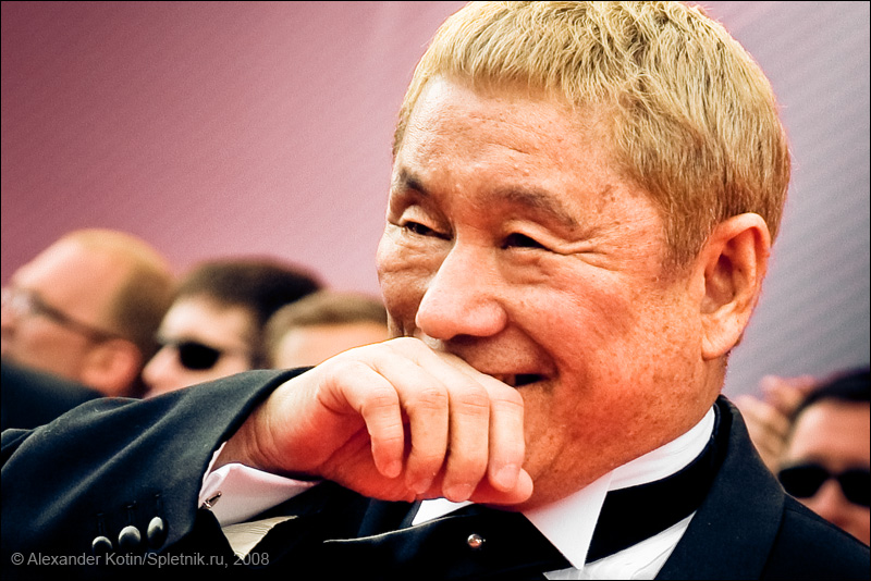 Takeshi Kitano
---------
 (  ,      )