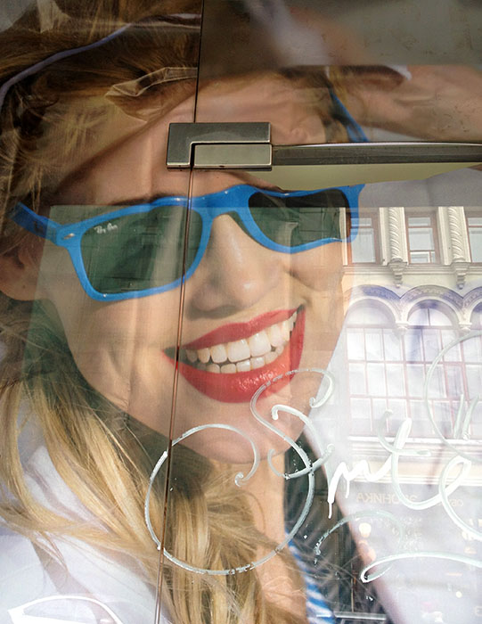     ...
---------
 (  ,      )