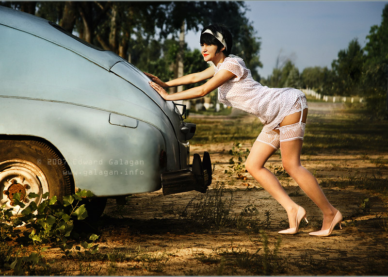  Pin-Up   
---------
 (  ,      )