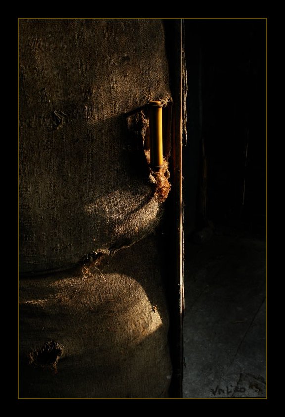 the door
---------
 (  ,      )