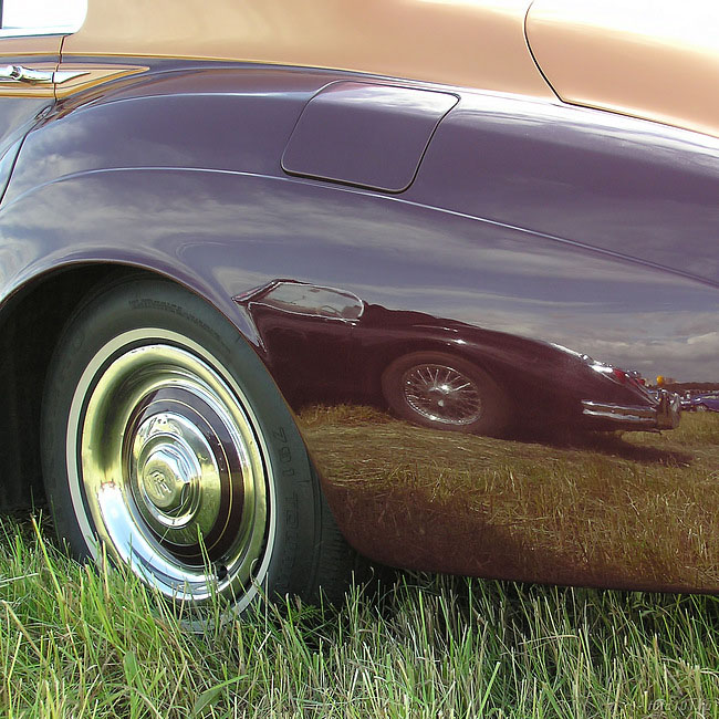 ***
---------
 (  ,      )