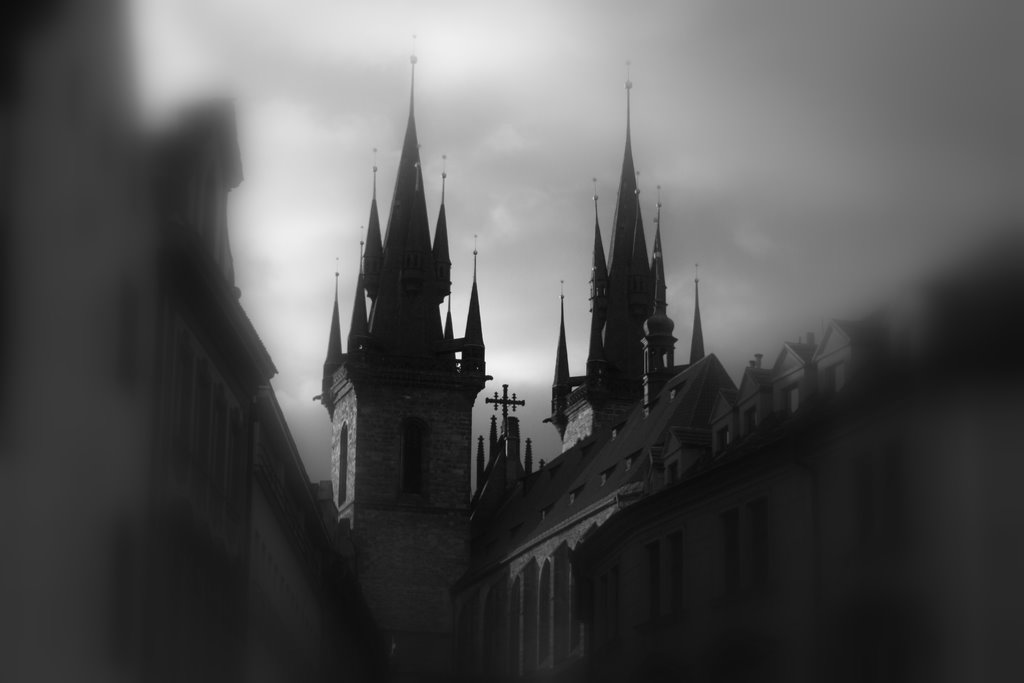 Old  Town
---------
 (  ,      )