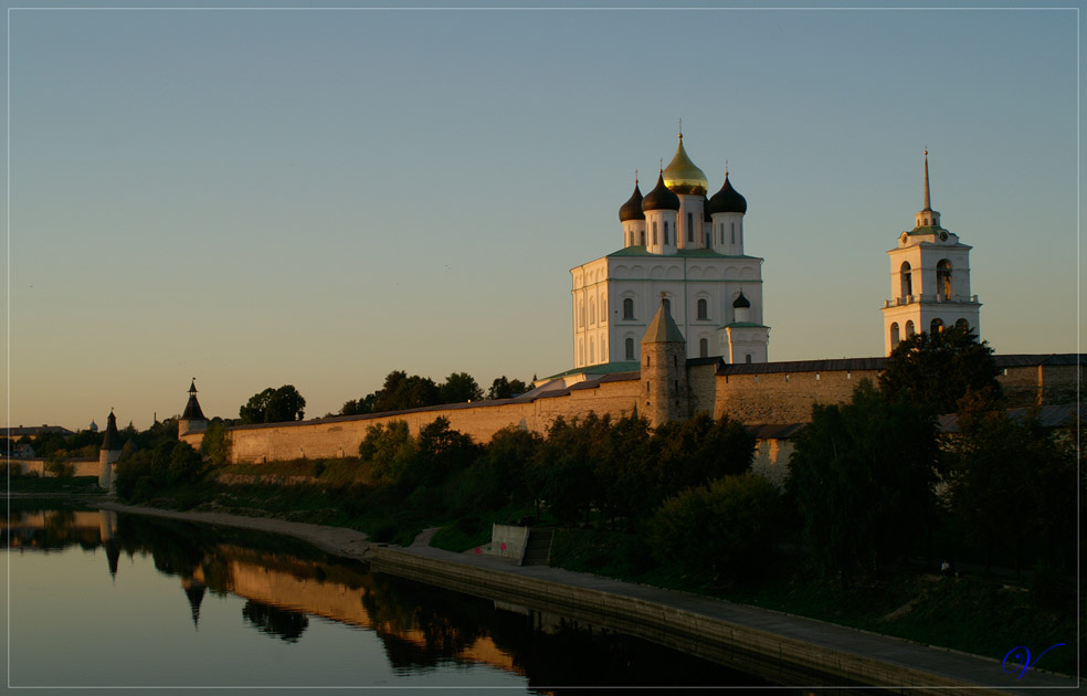  (Pskov)
---------
 (  ,      )