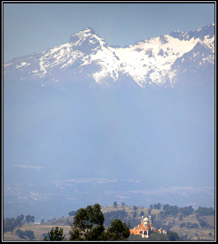 CHOLULA
---------
 (  ,      )