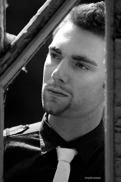 Den
---------
 (�������� �� �����������, ����� ������� ��� � ������ �����)