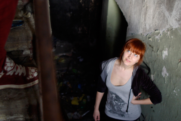 [ ]
---------
 (  ,      )