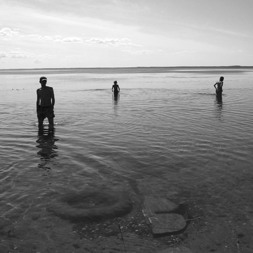 [ ]
---------
 (  ,      )