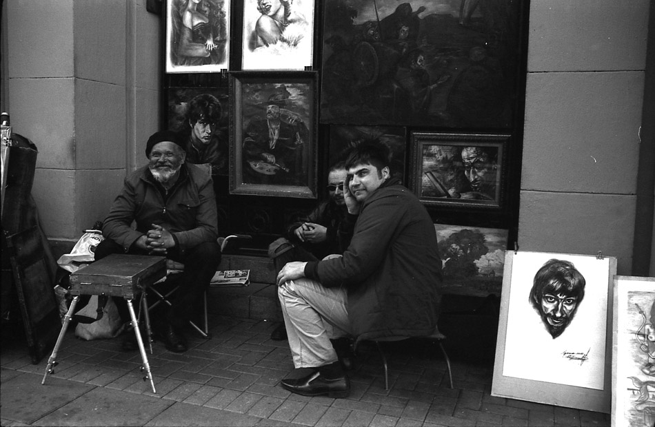  ()
---------
 (  ,      )