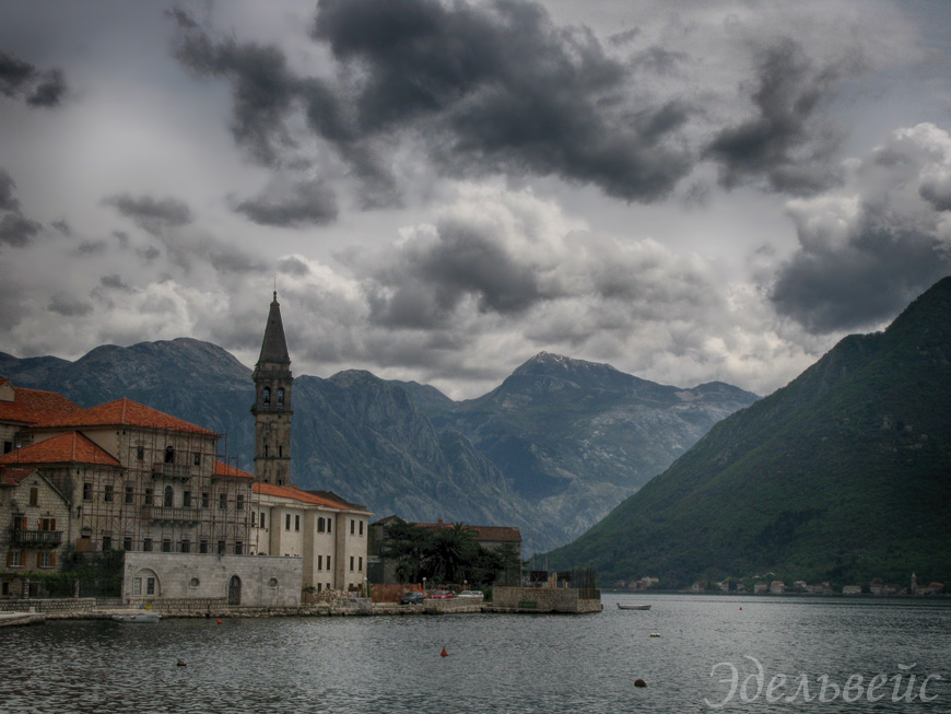  / Perast
---------
 (  ,      )