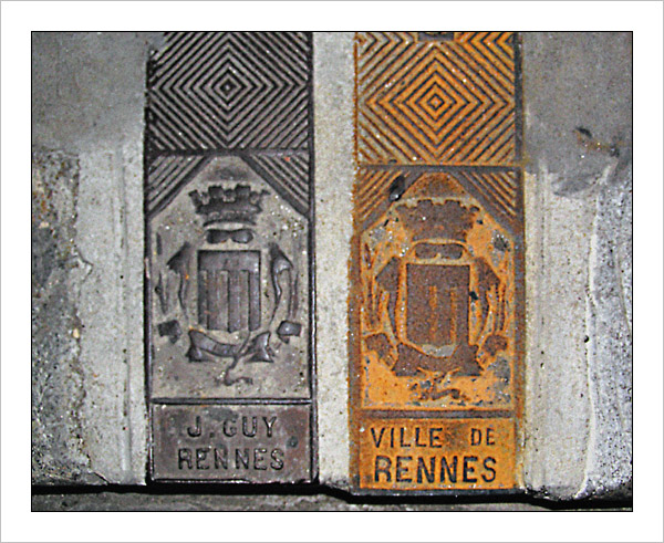 "Ville de Rennes"
---------
 (  ,      )