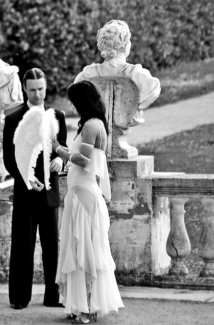 +++
---------
 (  ,      )