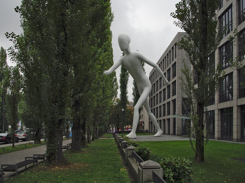 Walking Man
---------
 (  ,      )