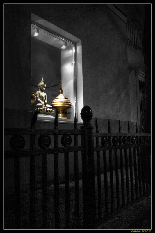 Dharma for Sale
---------
 (  ,      )