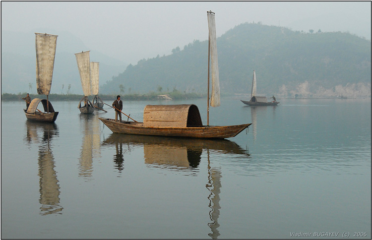 Mornihg in Lishui ...
---------
 (  ,      )