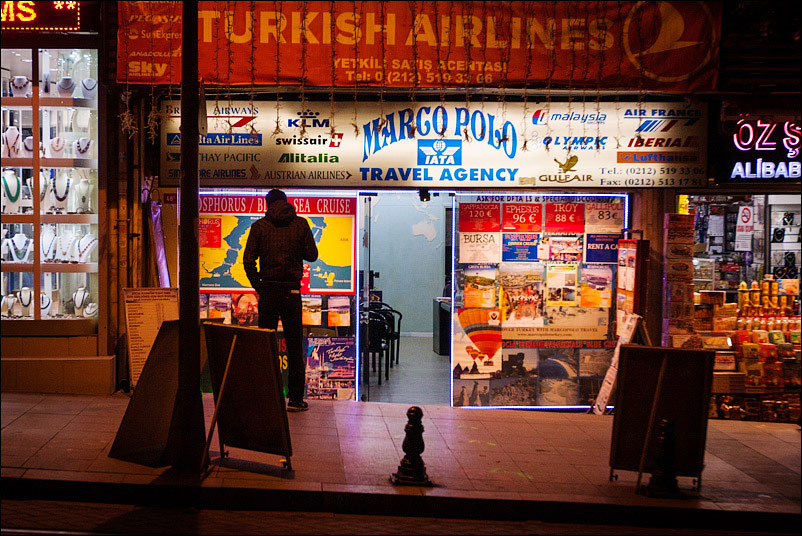 Istanbul #37
---------
 (  ,      )