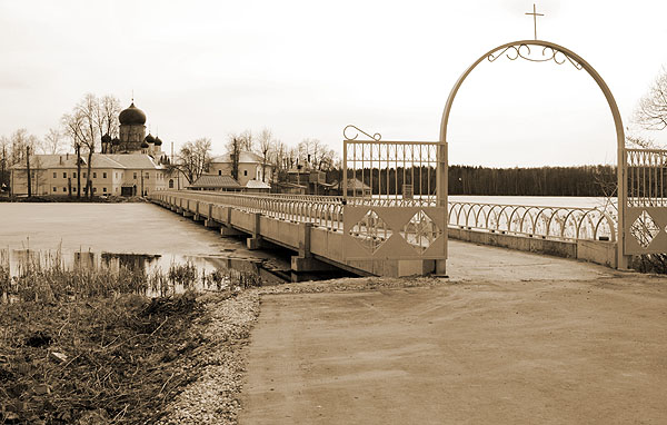 
---------
 (  ,      )