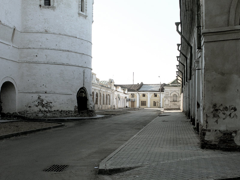 [ ]
---------
 (  ,      )