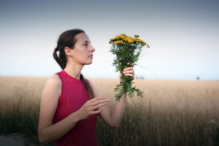 ***
---------
 (  ,      )