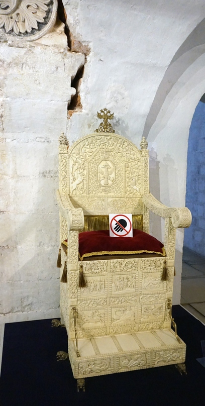  
---------
 (  ,      )