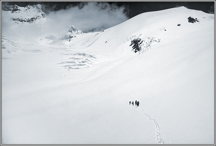 Pamir (25) 1986
---------
 (  ,      )