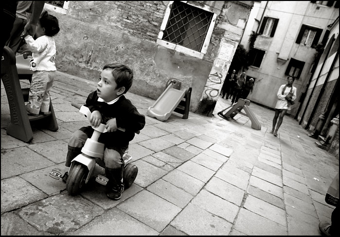  
---------
 (  ,      )